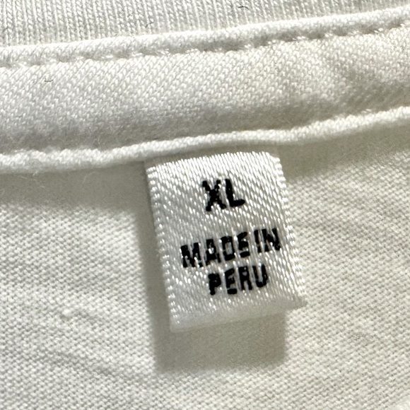 7 For All Mankind EUC White tee, lightly padded shoulders, Pima cotton - Picture 5 of 7